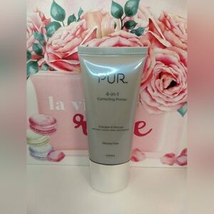 PUR 4-in-1 Correcting Primer With Aloe, Coconut Water, Probiotics Silicone-free